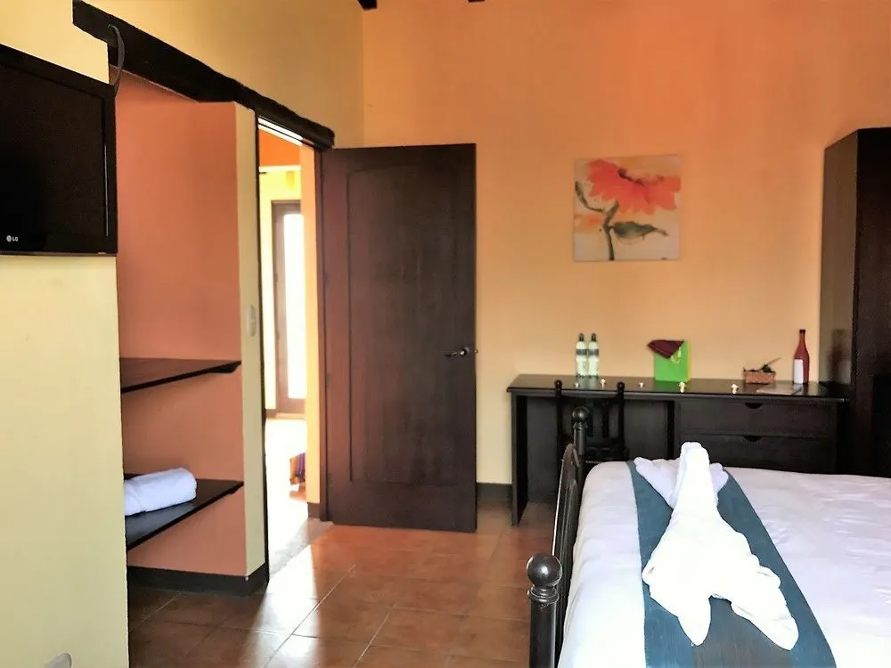 Casas Las Margaritas En Apart Hotel Las Clarisas Antigua 3*,  Guatemala